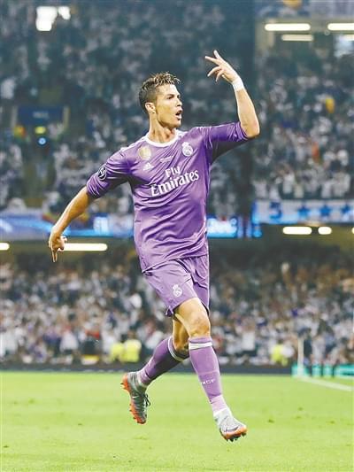 轮备受瞩目 轮备受瞩目